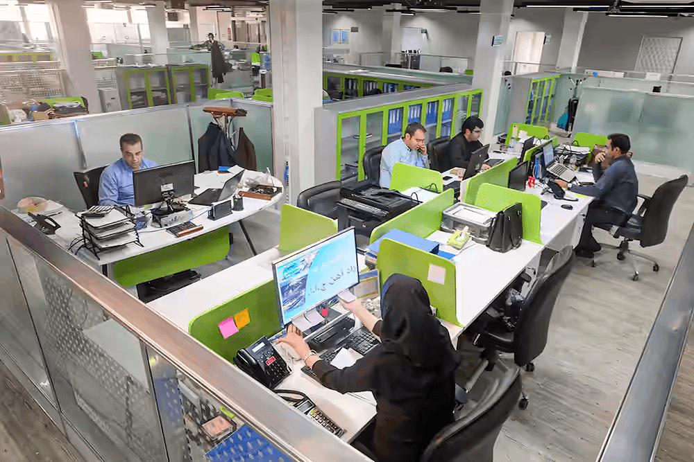 آخرین آگهی های استخدام مانا انرژی پاک | 1 مهر 1404