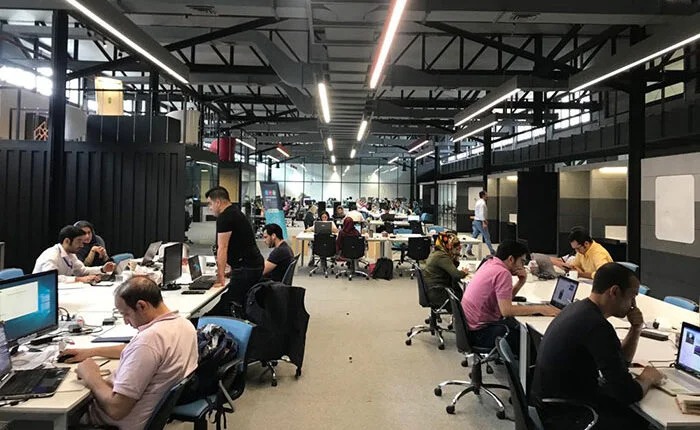 جدیدترین آگهی های استخدام ازکی | 11 شهریور 1404