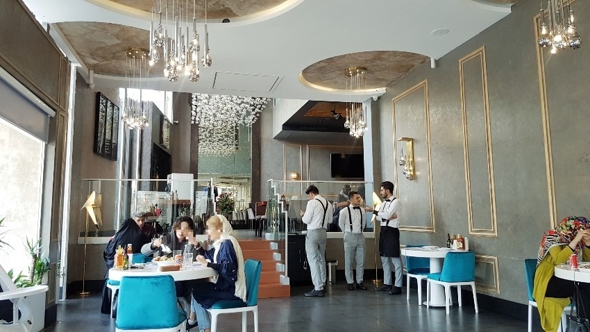 جدیدترین موقعیت‌های شغلی مجموعه رستوران های سنسو | ۲ آذر ۱۴۰۴