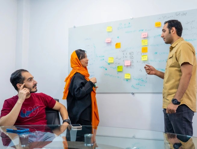 جدیدترین موقعیت‌های شغلی فالنیک (ایران اچ پی) | ۱۴ آبان ۱۴۰۴