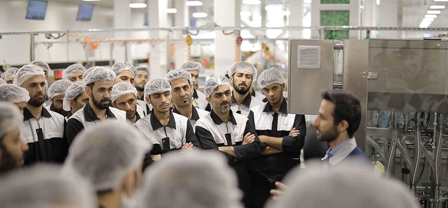 جدیدترین موقعیت‌های شغلی پدیده شیمی قرن | ۱۷ آبان ۱۴۰۴