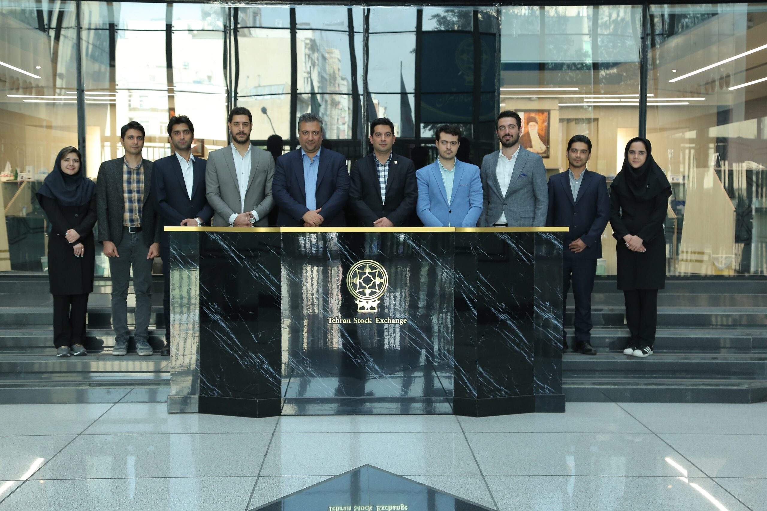 جدیدترین موقعیت‌های شغلی مدیریت فناوری بورس تهران | ۲۱ آبان ۱۴۰۴