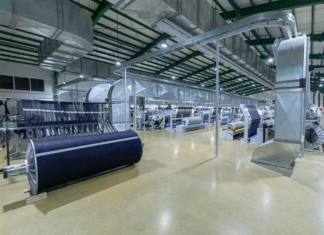 جدیدترین موقعیت‌های شغلی نساجی کویر سمنان و کویر جین | ۲۰ آبان ۱۴۰۴