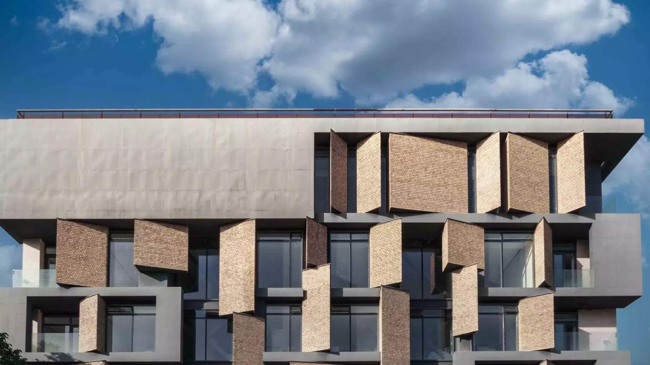 جدیدترین موقعیت‌های شغلی هتل رونیاس | ۹ آذر ۱۴۰۴