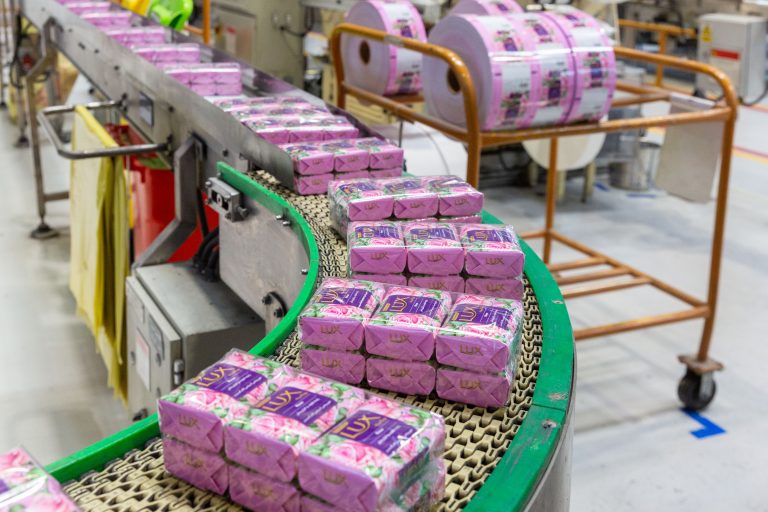 جدیدترین موقعیت‌های شغلی یونیلیور ایران | ۱۲ آبان ۱۴۰۴